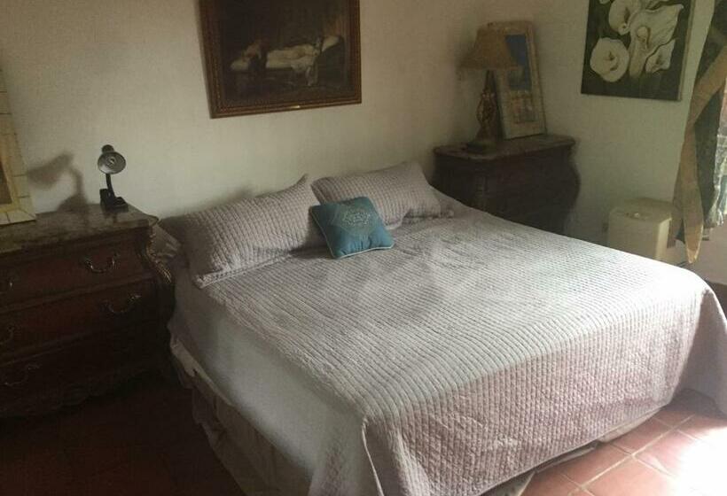 Общежитие La Jungla Experience Lodgings   Vacation Home And Apartment