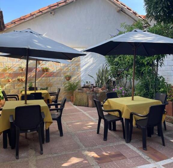 הוסטל Hostería Doña Vivi