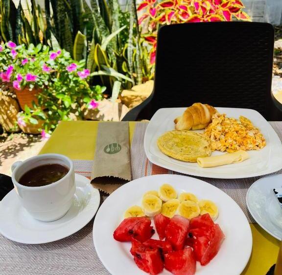 הוסטל Hostería Doña Vivi