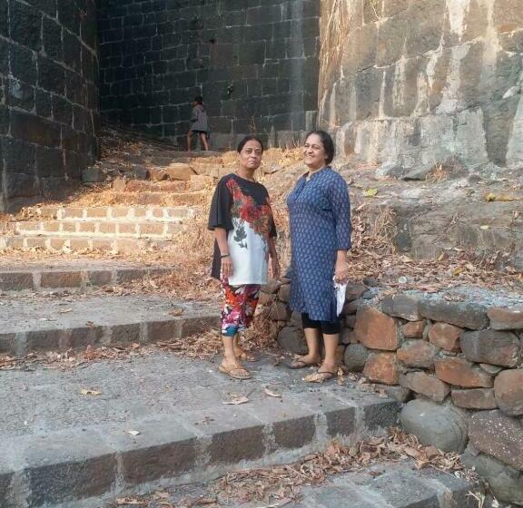 הוסטל Pinacle Inn