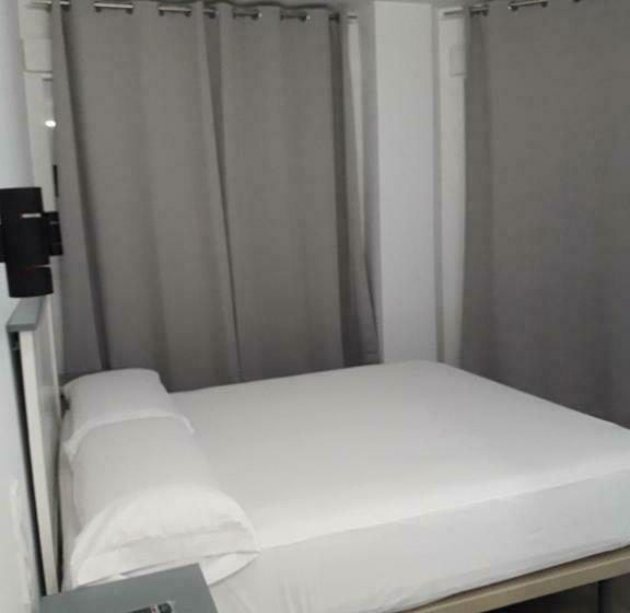 Общежитие Posada Maria Santa Pola