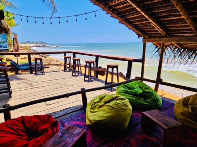 Backpack Beach Hostel & Reggae Bar