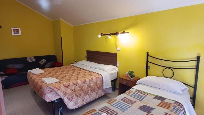 Complesso Turistico Aurora   Camere B&b