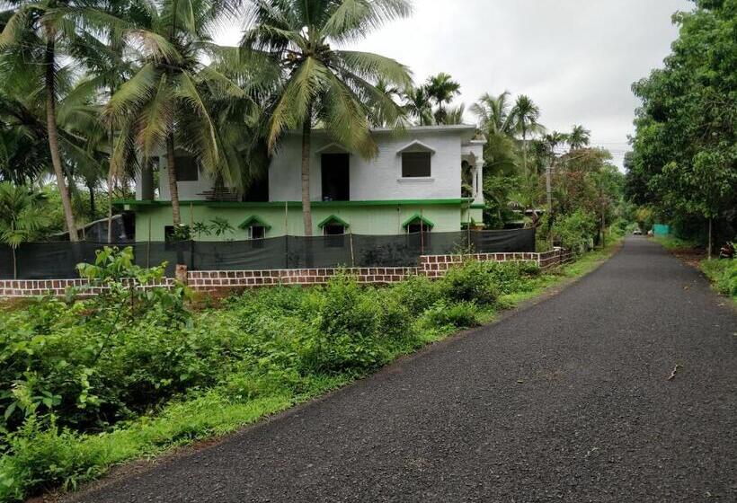 مبيت وإفطار 4bhk Private Farm House For Budget Group Stay