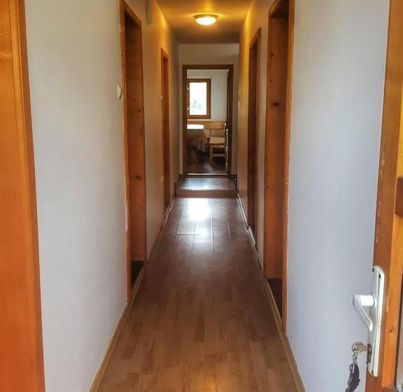 مبيت وإفطار Eszter Panzió