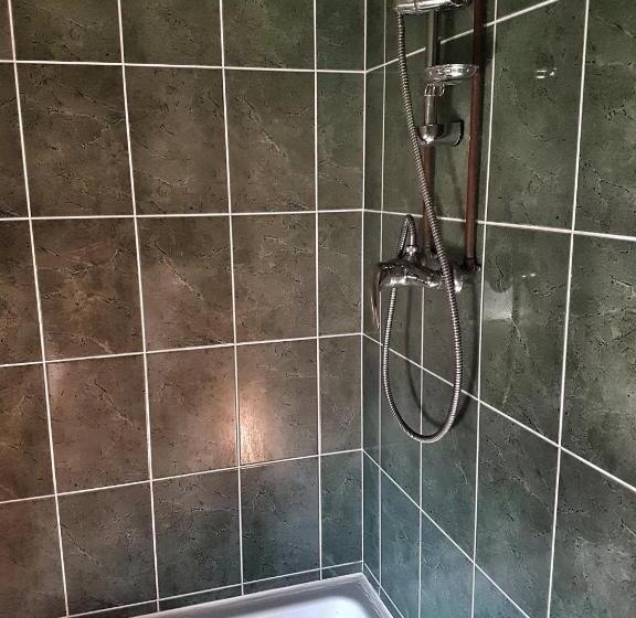 مبيت وإفطار Eszter Panzió