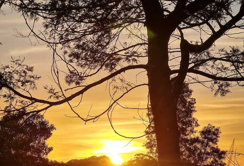 בית מלון כפרי Canyonleigh Retreat