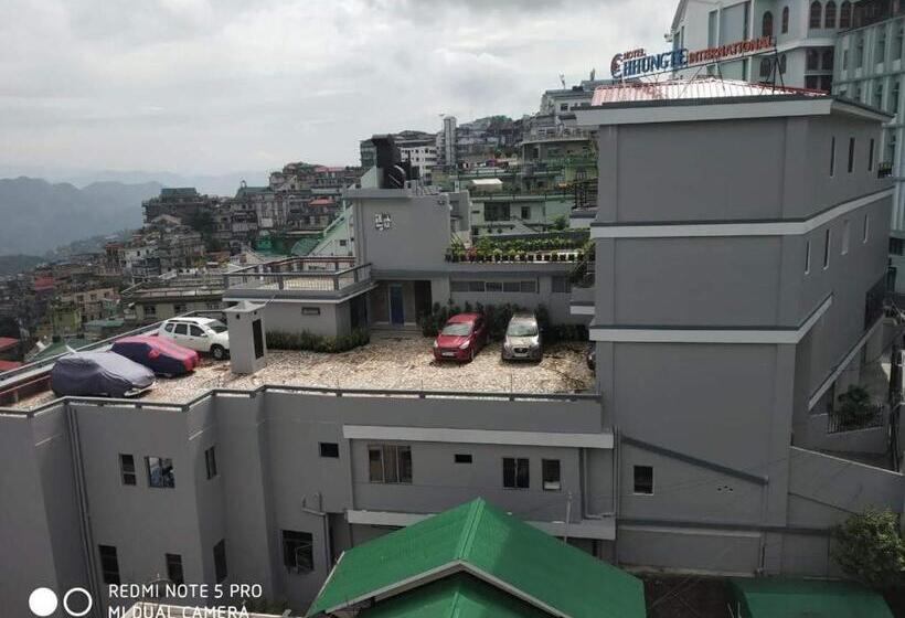 호텔 Chhungte International