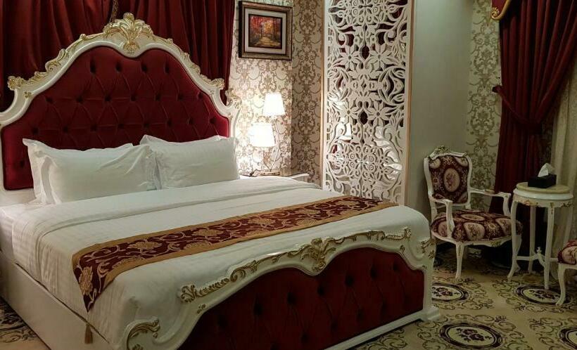 Отель Concord Palace