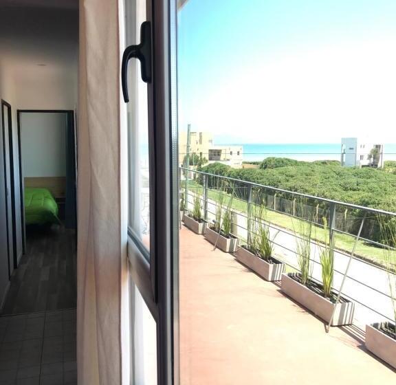 Hotel Container Cubo