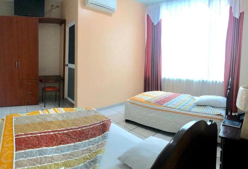 בית מלון כפרי D Orland