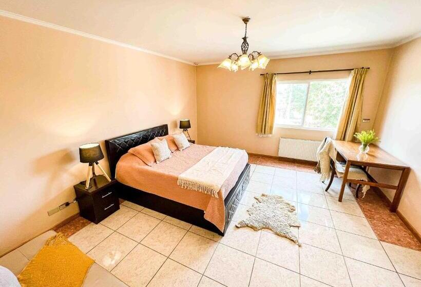 فندق El Almendro