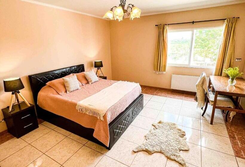 فندق El Almendro