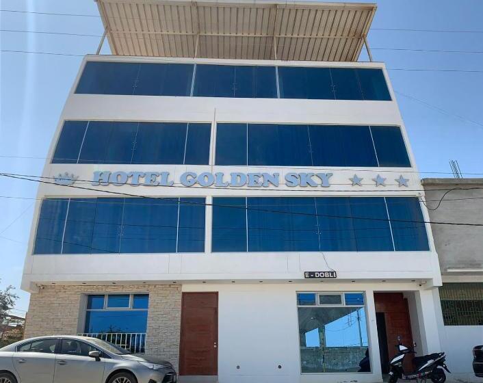 호텔 Golden Sky