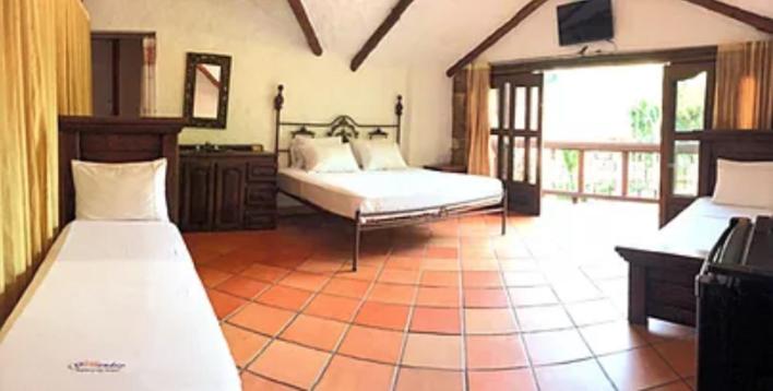 هتل Hacienda Gualanday