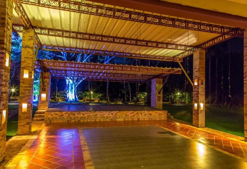 בית מלון כפרי Hacienda Gualanday
