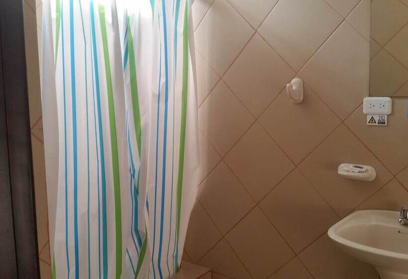 ホテル Llanganates Del Tesoro