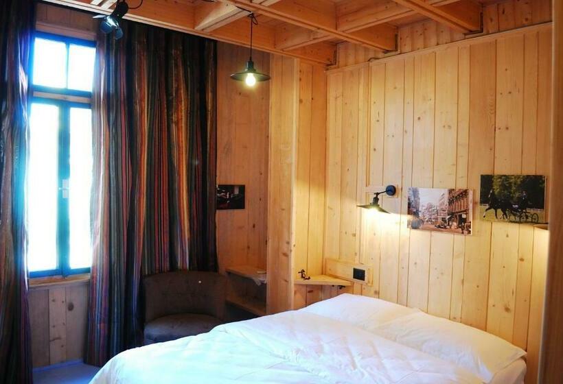 בית מלון כפרי London