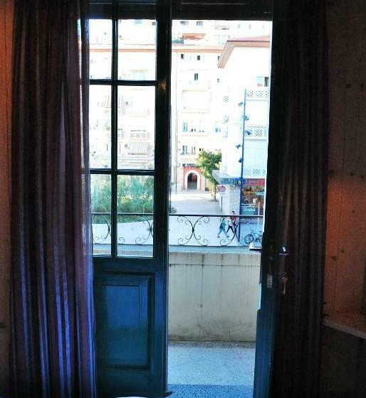 בית מלון כפרי London