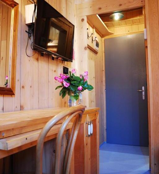 בית מלון כפרי London