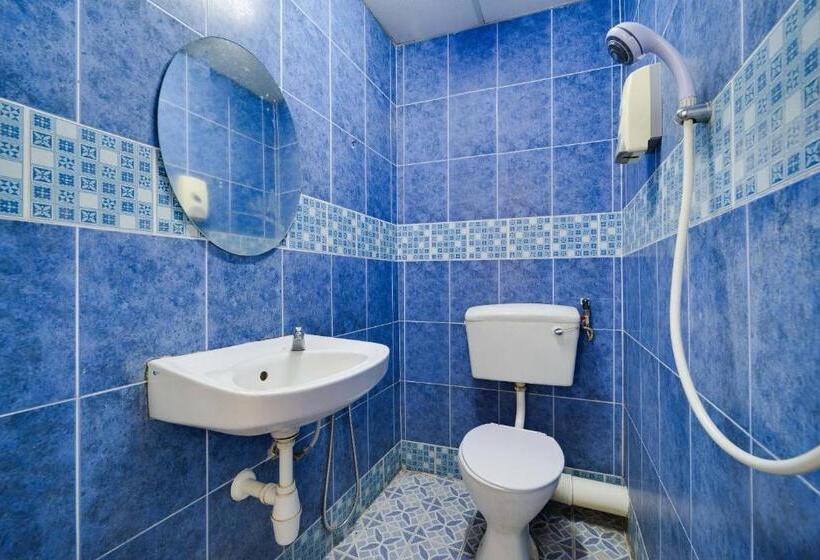 فندق Oyo 89461 Cp