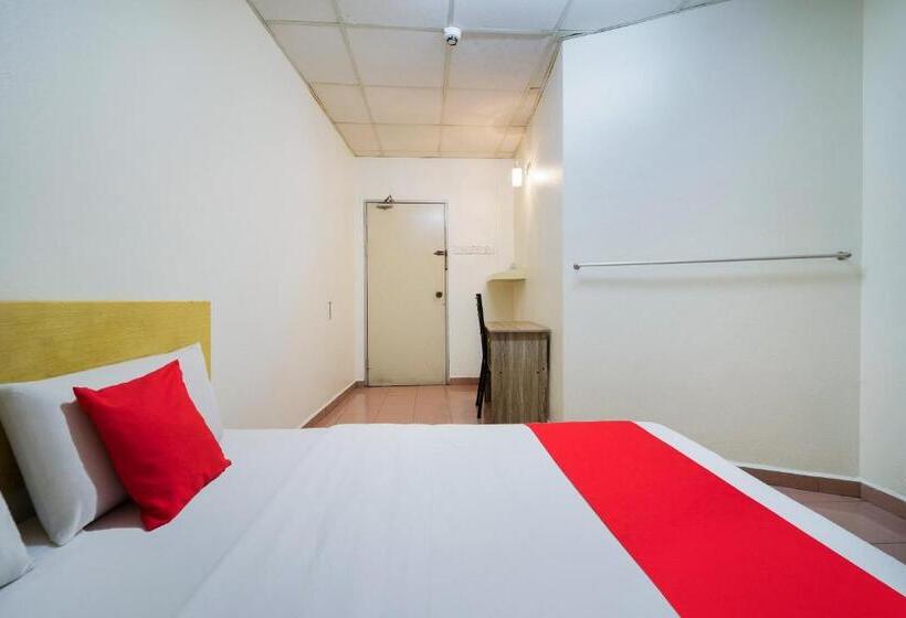 فندق Oyo 89461 Cp