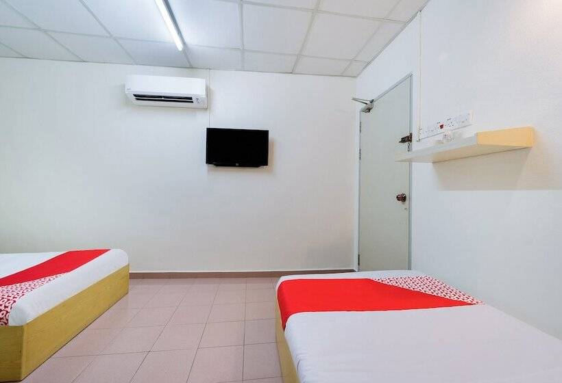 فندق Oyo 89461 Cp