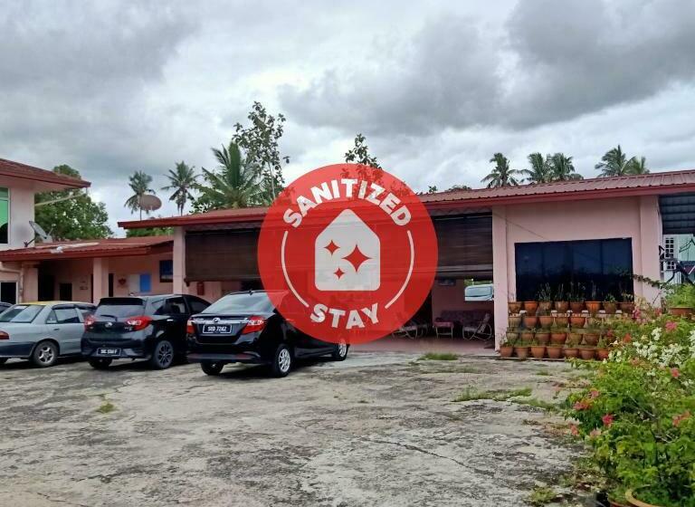 酒店 Oyo 90352 Muan S Homestay