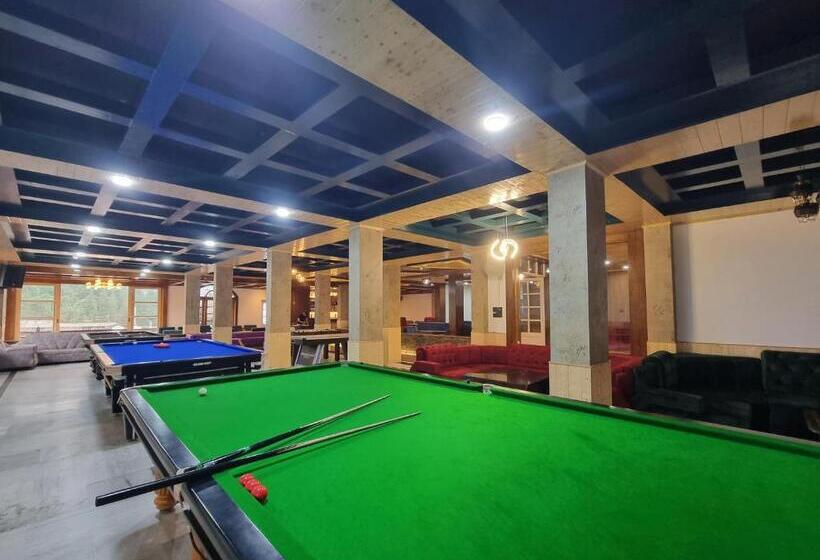 هتل Satyadev Grand