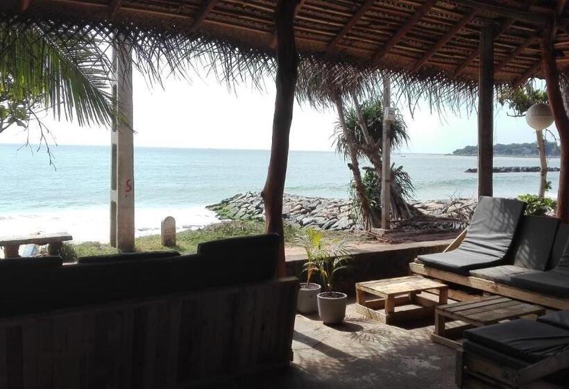 فندق Sunchaser Beach