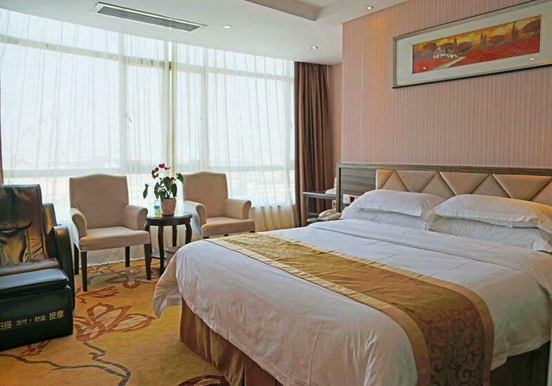 Отель Vienna 3 Best Dongguan Shida Road