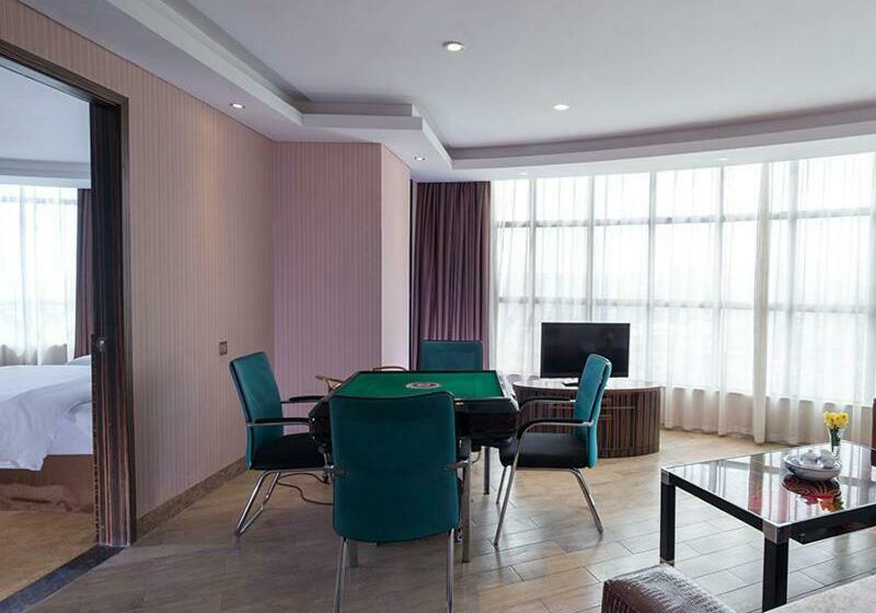 Отель Vienna 3 Best Dongguan Shida Road