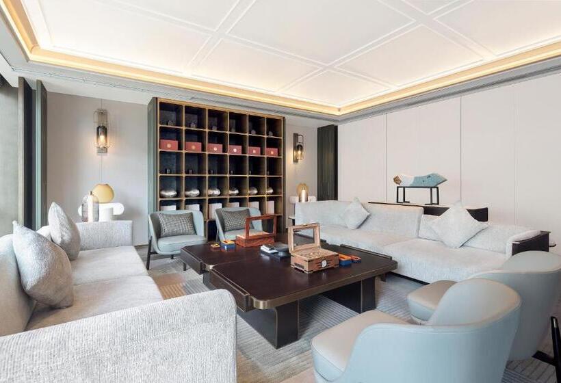 Hualuxe Hotels And Resorts Qingdao Licang, An Ihg