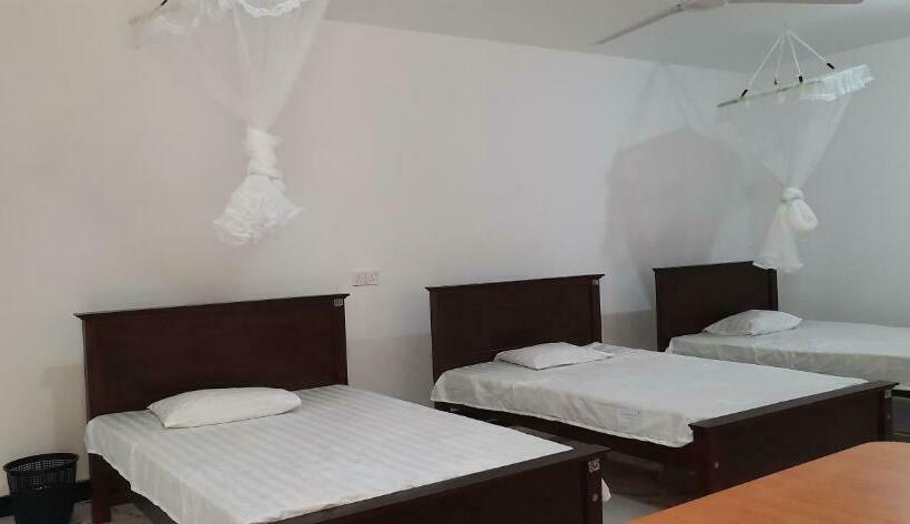 膳宿费 Hikkaduwa Rest