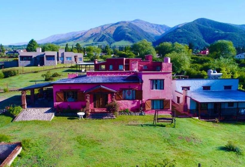 پانسیون Hostal Isabella