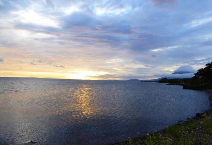 פנסיון Hostal La Cascada