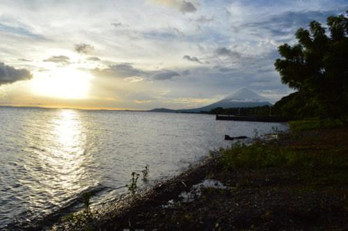 פנסיון Hostal La Cascada