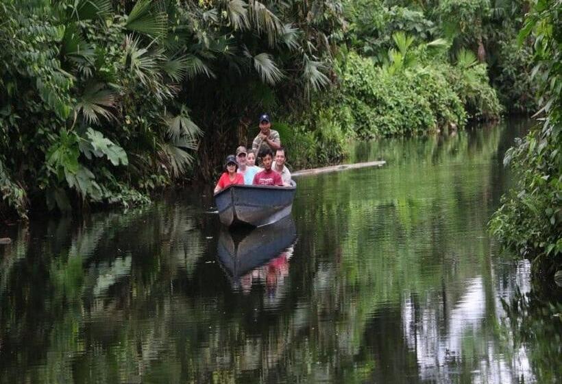 펜션 Misahualli Laguna Paikawe B&b