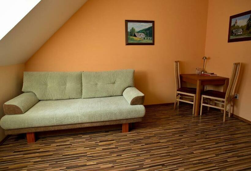 بنسيون Penzion Trojkámen