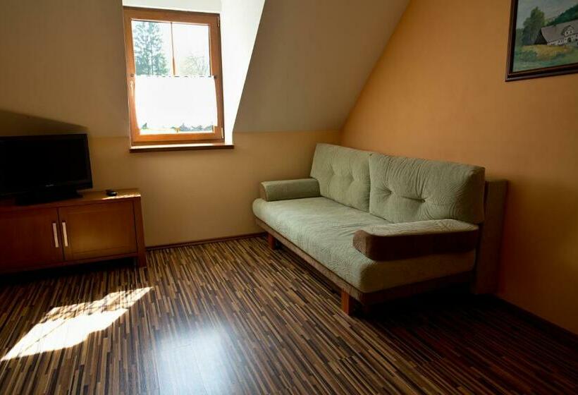 بنسيون Penzion Trojkámen