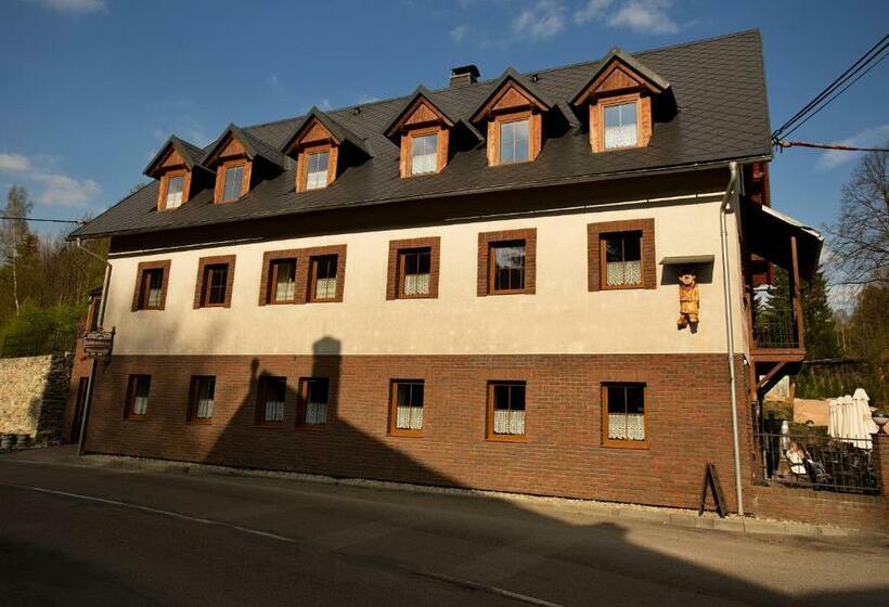 بنسيون Penzion Trojkámen