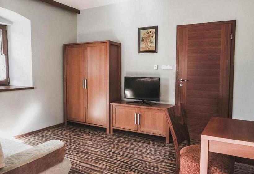 بنسيون Penzion Trojkámen