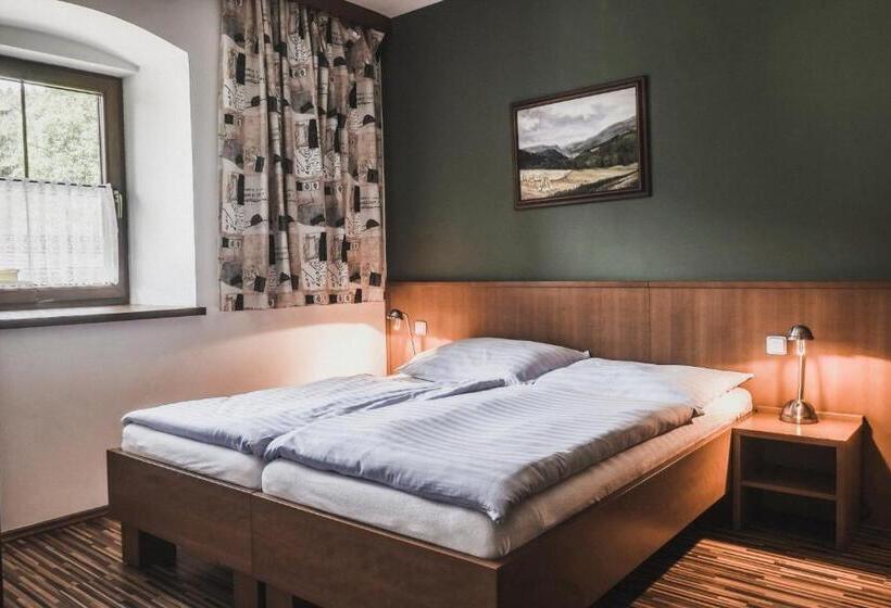 بنسيون Penzion Trojkámen