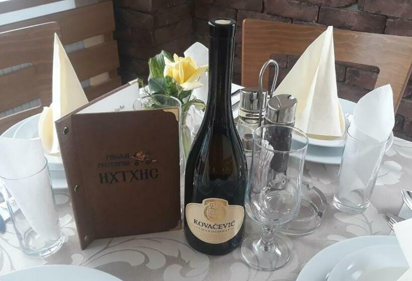 پانسیون Prenoćište I Restoran Ihthis