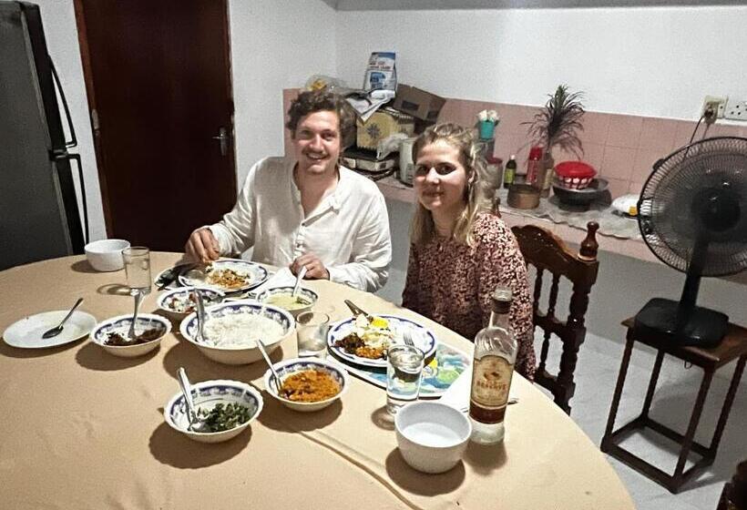 פנסיון Summer Ridge   Homestay