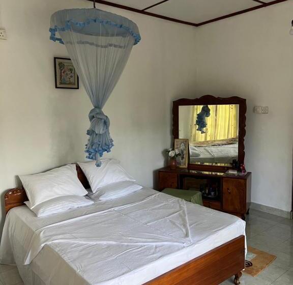 פנסיון Summer Ridge   Homestay