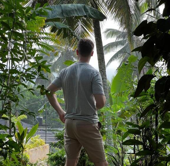 פנסיון Summer Ridge   Homestay