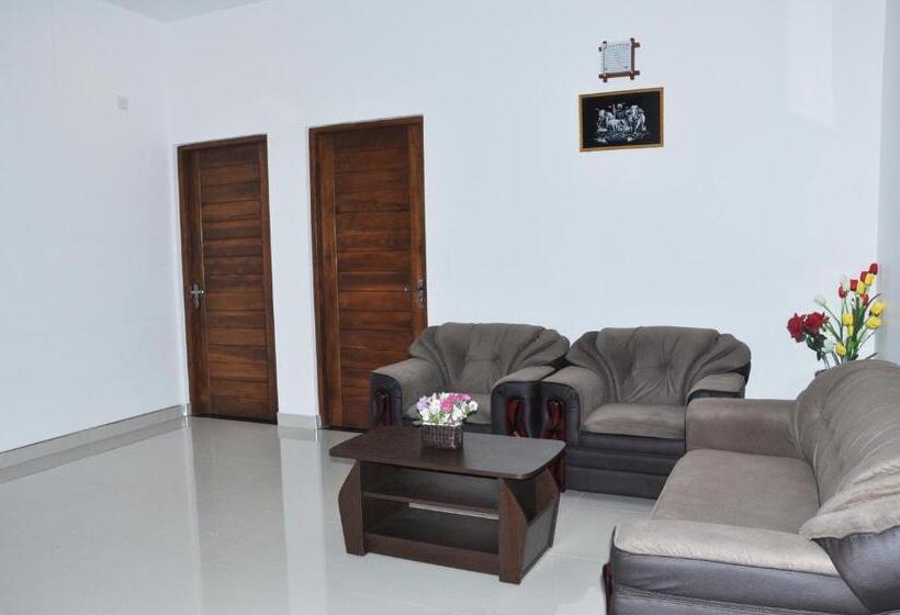 Пансион Summerland Residence