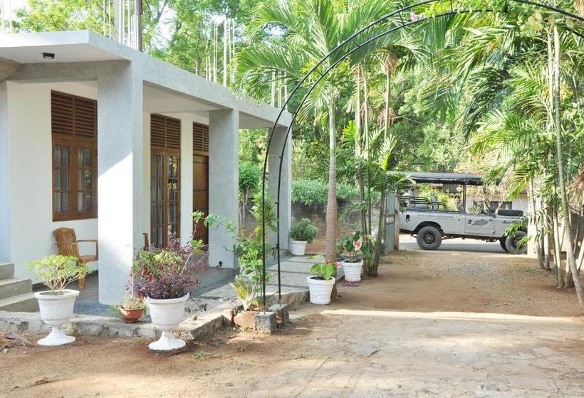 Пансион Summerland Residence