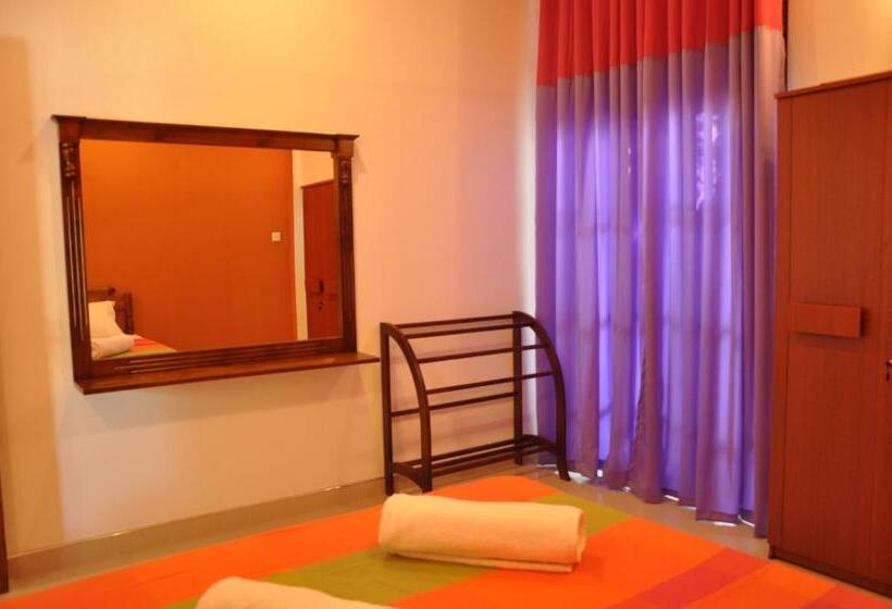 Пансион Summerland Residence